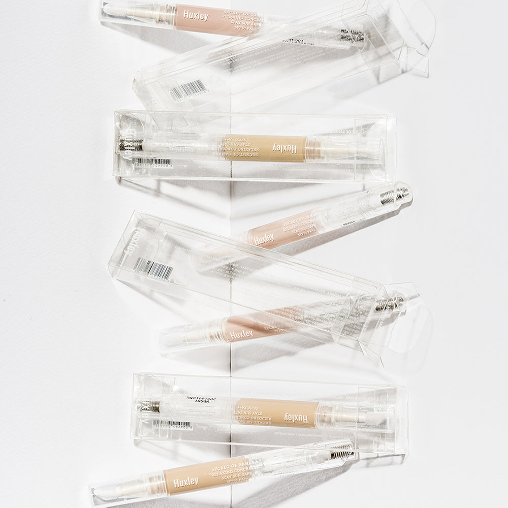 Huxley RELAXING CONCEALER ; STAY SUN SAFE 1 BURNING SAND 2.5ml