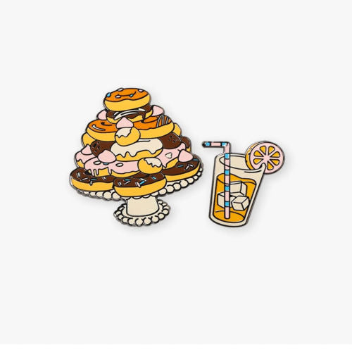 TXT - BIRTHDAY OFFICIAL MD YEONJUN'S BAKE SHOP BADGE SET