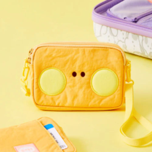 BT21 MININI TRAVEL EDITION OFFICIAL MD TRAVEL POCKET SHOOKY