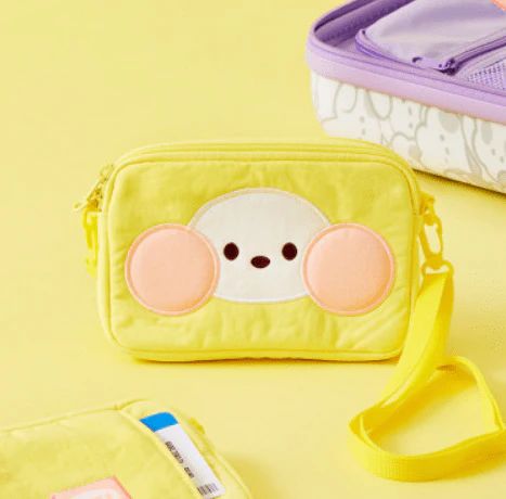 BT21 MININI TRAVEL EDITION OFFICIAL MD TRAVEL POCKET CHIMMY