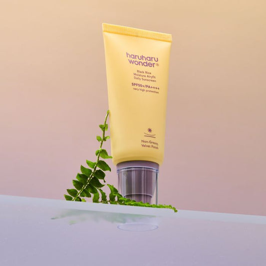 HARUHARU WONDER   Black Rice Moisture Airyfit Sunscreen SPF50+/PA++++